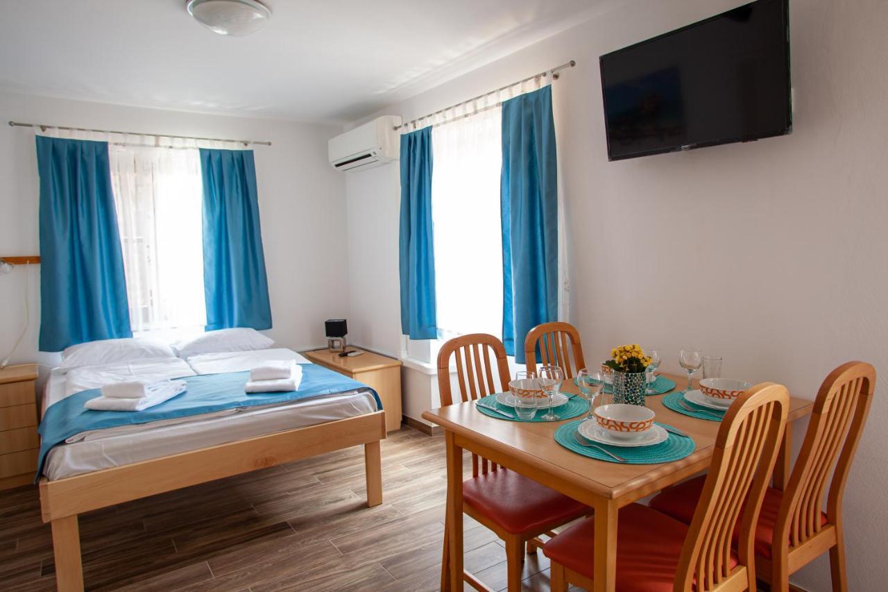 Arcobaleno Apartments Piran Exterior photo