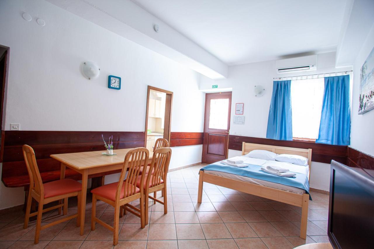 Arcobaleno Apartments Piran Exterior photo