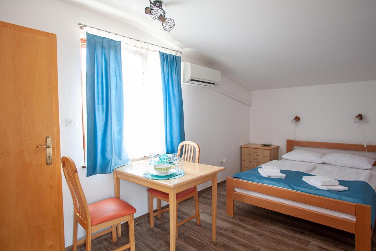 Arcobaleno Apartments Piran Exterior photo