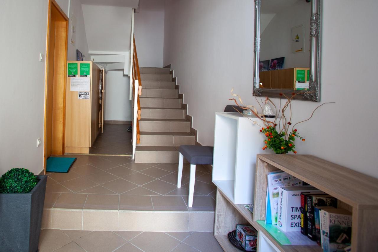 Arcobaleno Apartments Piran Exterior photo